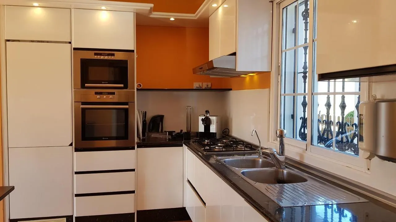 Villa Rosada - Luxurious 3-Bedroom Villa With Garden And Pool Cantoria 0*,