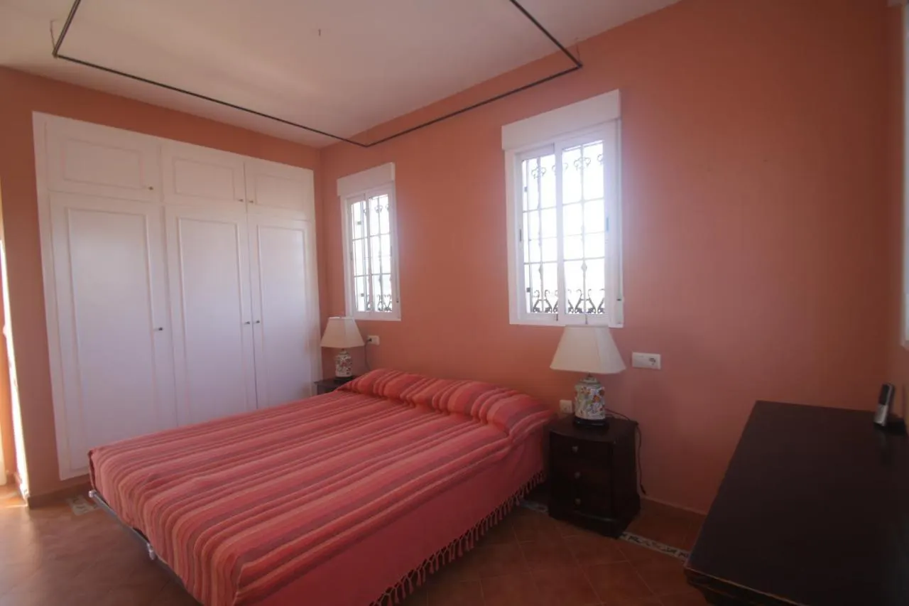 Villa Rosada - Luxurious 3-Bedroom Villa With Garden And Pool Cantoria