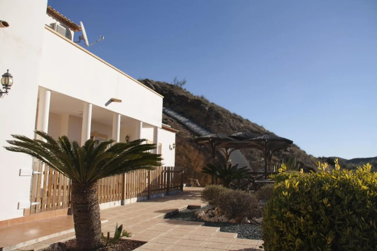 Villa Rosada - Luxurious 3-Bedroom Villa With Garden And Pool Cantoria